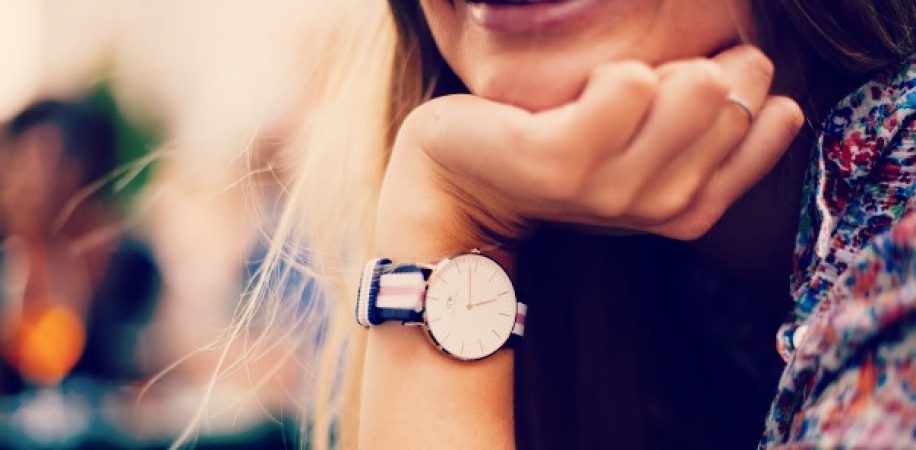 Montre femme : trouvez la montre idéale pendant les soldes 2016 !